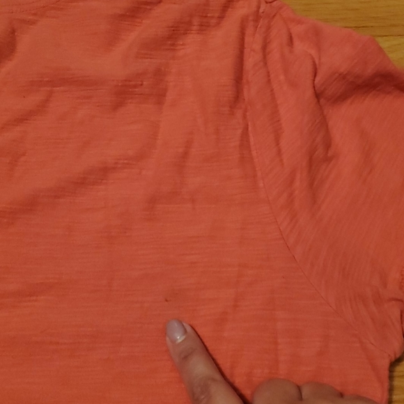 Men's coral tee - Picture 4 of 4